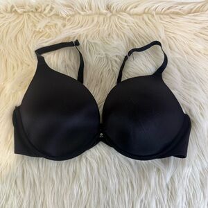 Frederick's of Hollywood Black push up Bra 38C